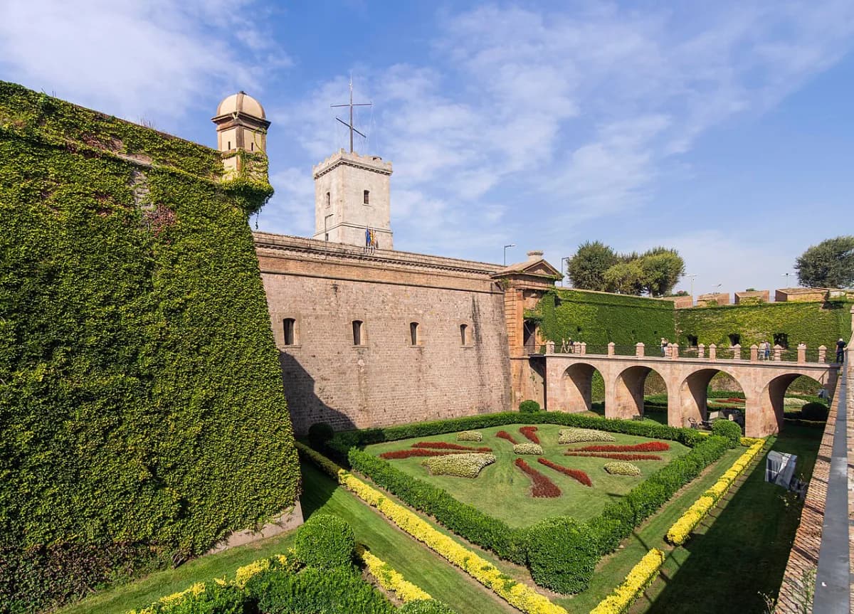 Montjuic Castle Tickets, Prices & Opening Hours 2026: Visitor Guide